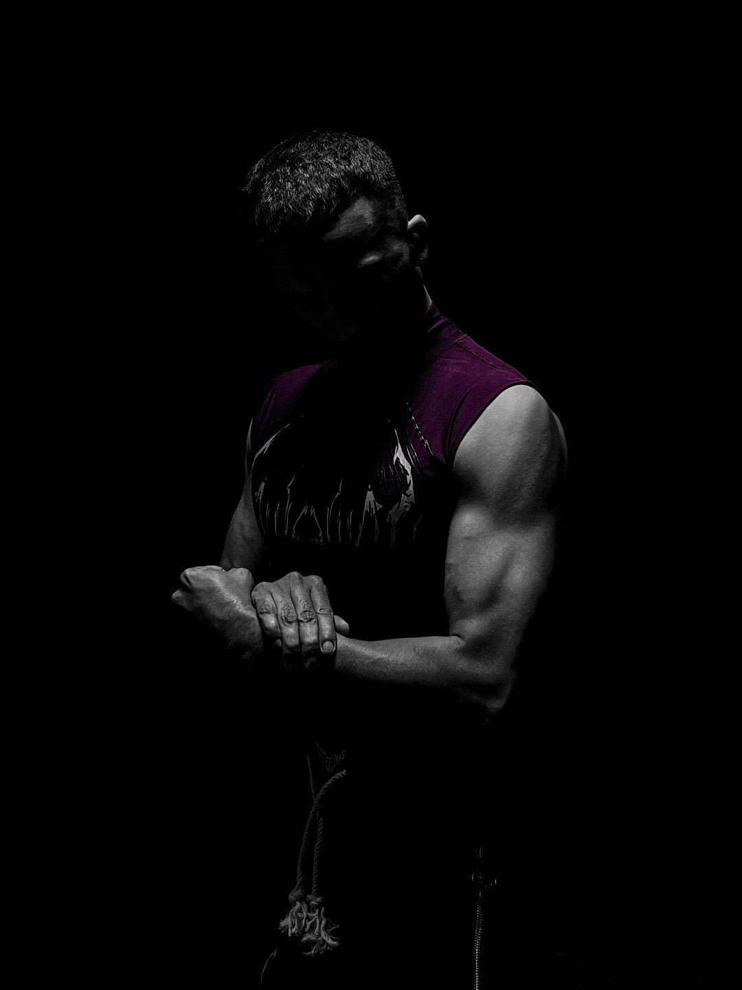DARK AURA SLEEVELESS HIGH NECK COMPRESSION