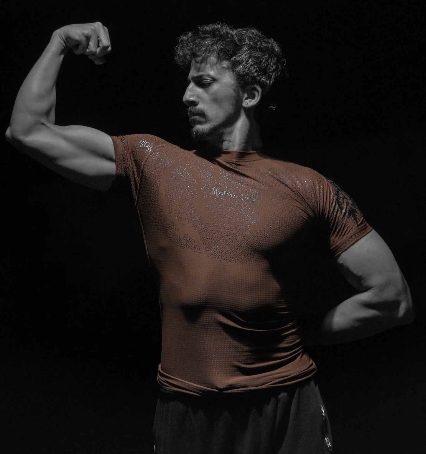 THE NOX - Crocodile-Tech™ Compression Shirt